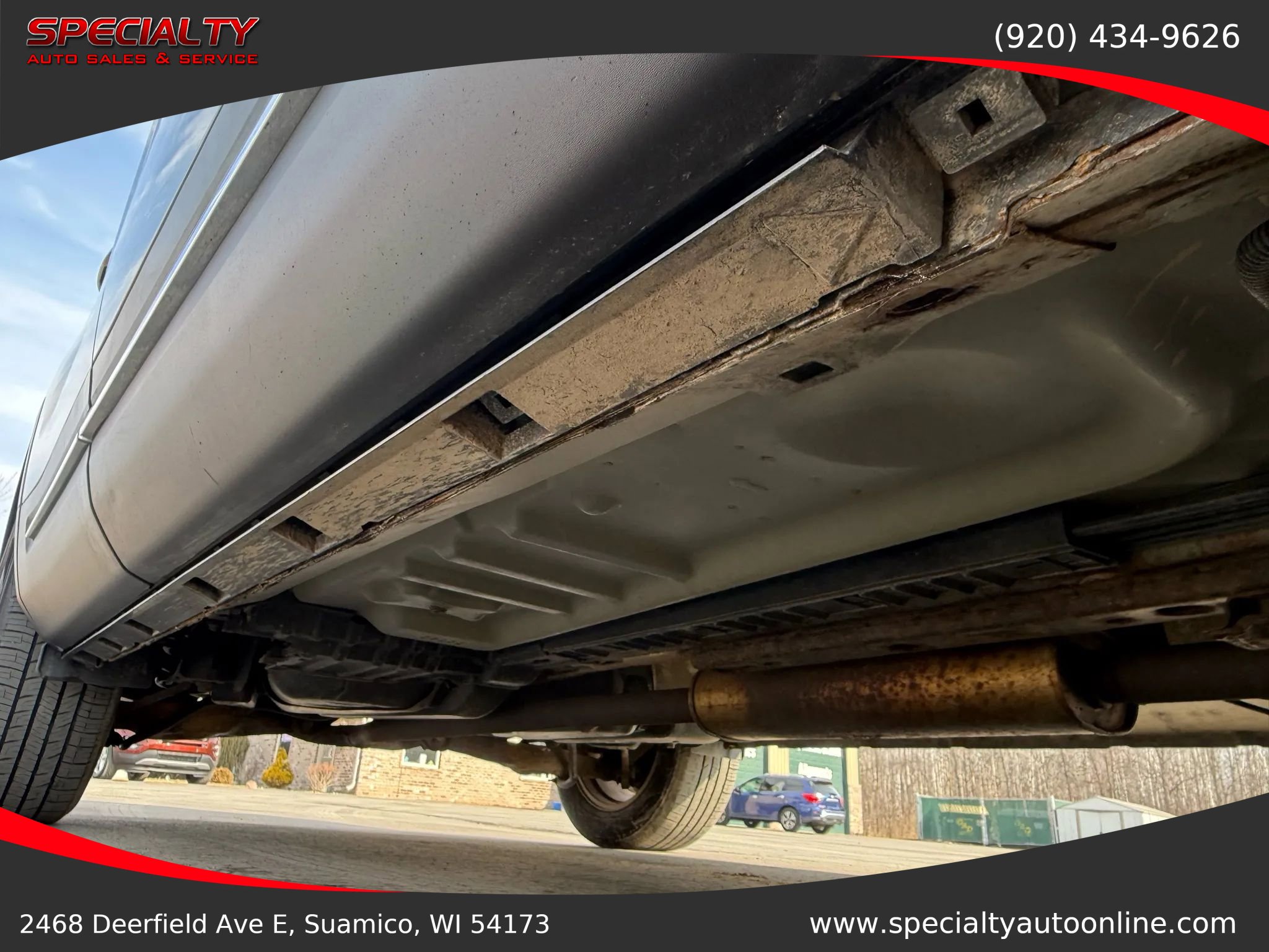 Used 2017 Ford Explorer XLT image 37