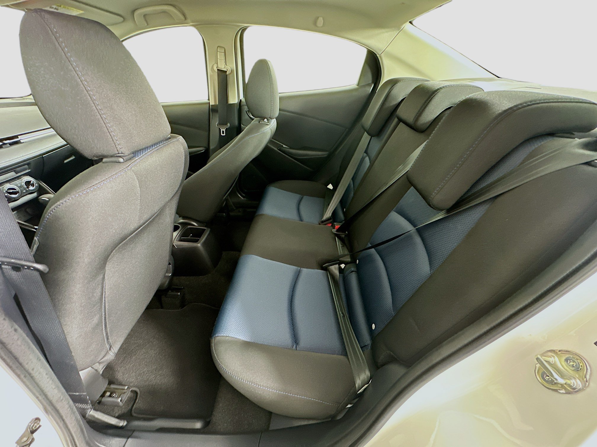 Used 2018 Toyota Yaris iA FWD image 26