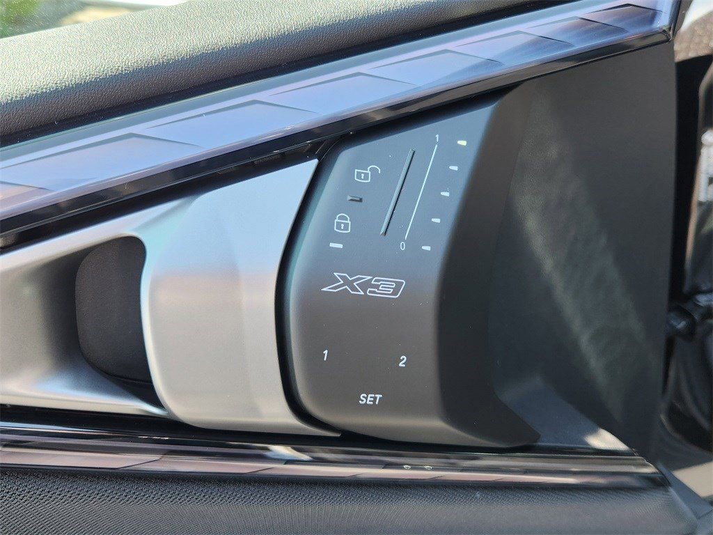 Used 2026 BMW X3 xDrive30 AWD/4WD image 16