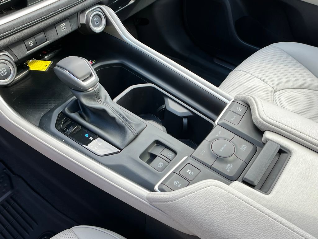 Used 2026 Toyota Grand Highlander Limited image 20