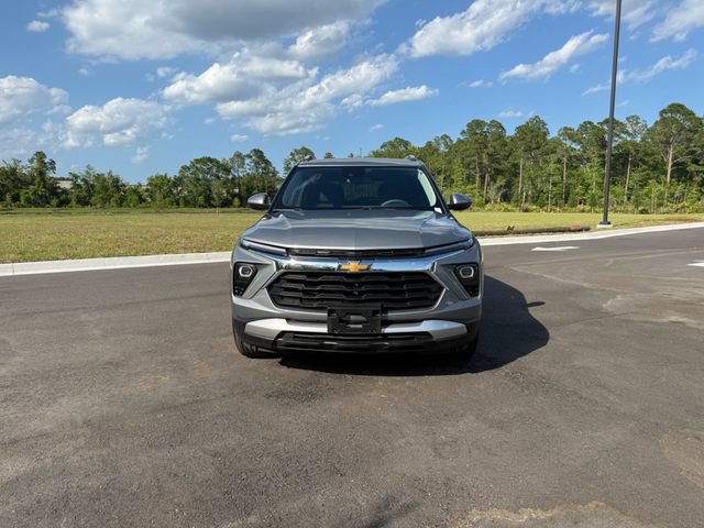 Used 2025 Chevrolet TrailBlazer LT AWD/4WD image 15