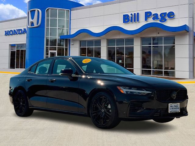 Used 2025 Volvo S60 T8 Ultra AWD/4WD image 1