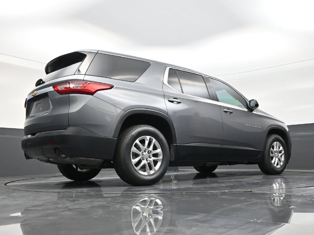 Used 2019 Chevrolet Traverse LS FWD image 24