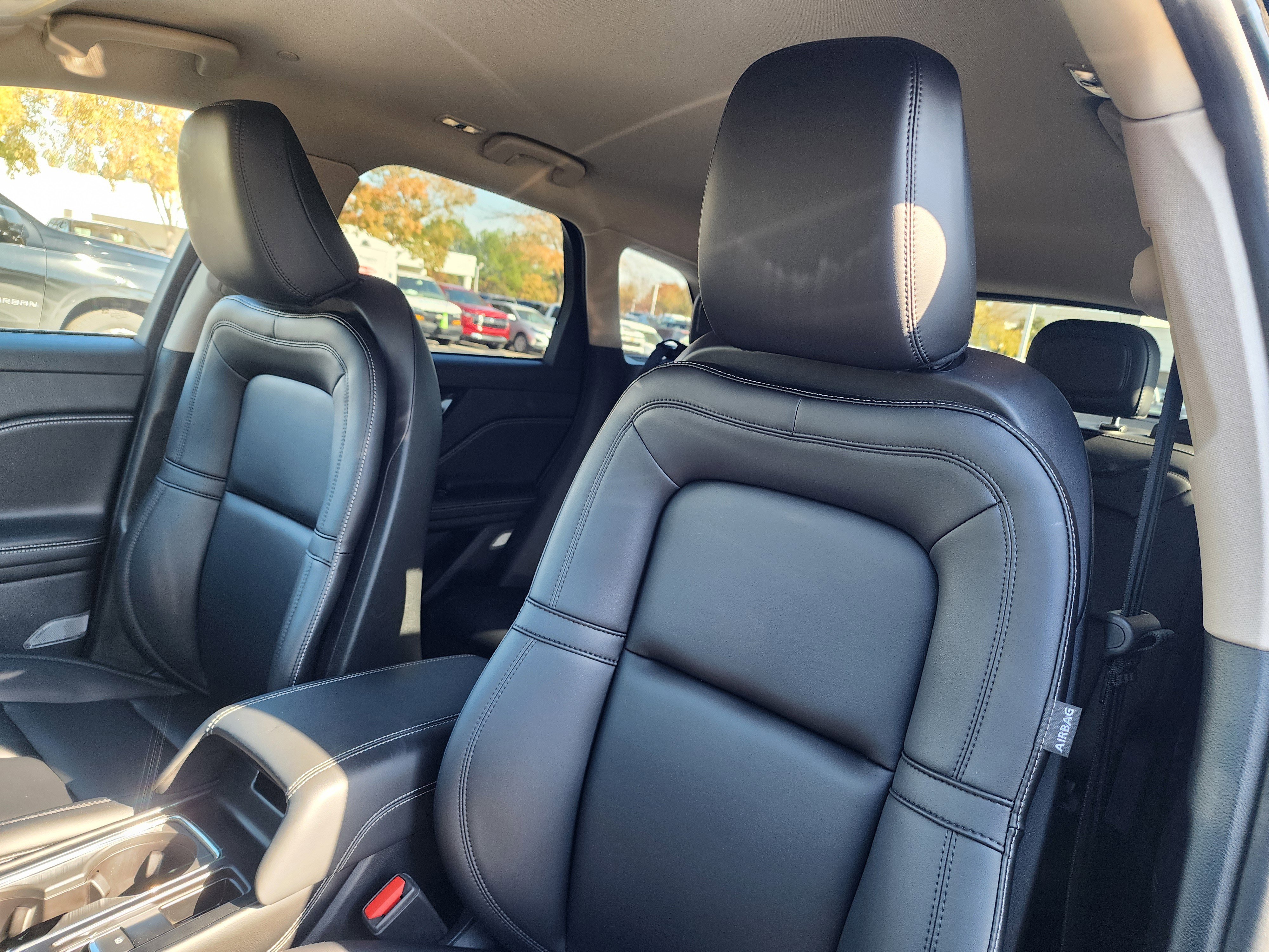 Used 2025 Lincoln Corsair FWD image 21