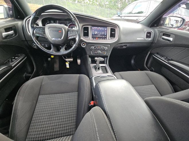 Used 2019 Dodge Charger Scat Pack w/ Dynamics Package RWD image 14