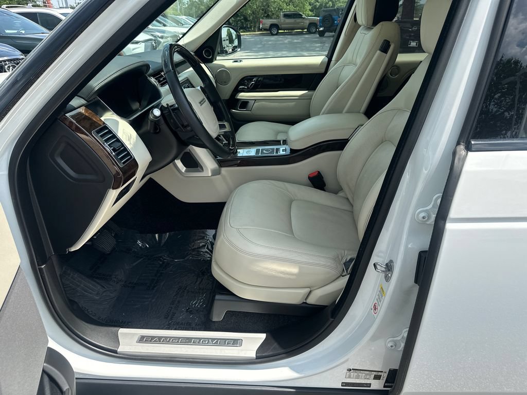 Used 2020 Land Rover Range Rover HSE AWD/4WD image 9