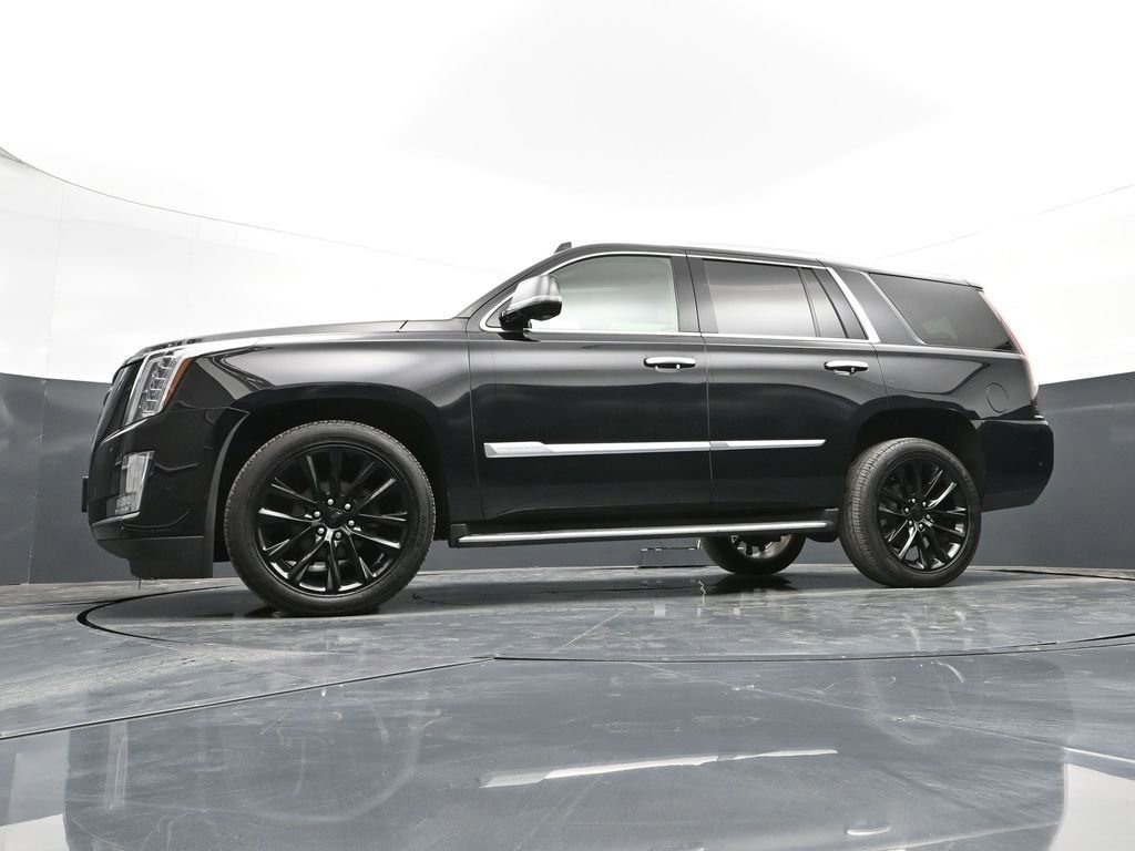 Used 2020 Cadillac Escalade Luxury image 48