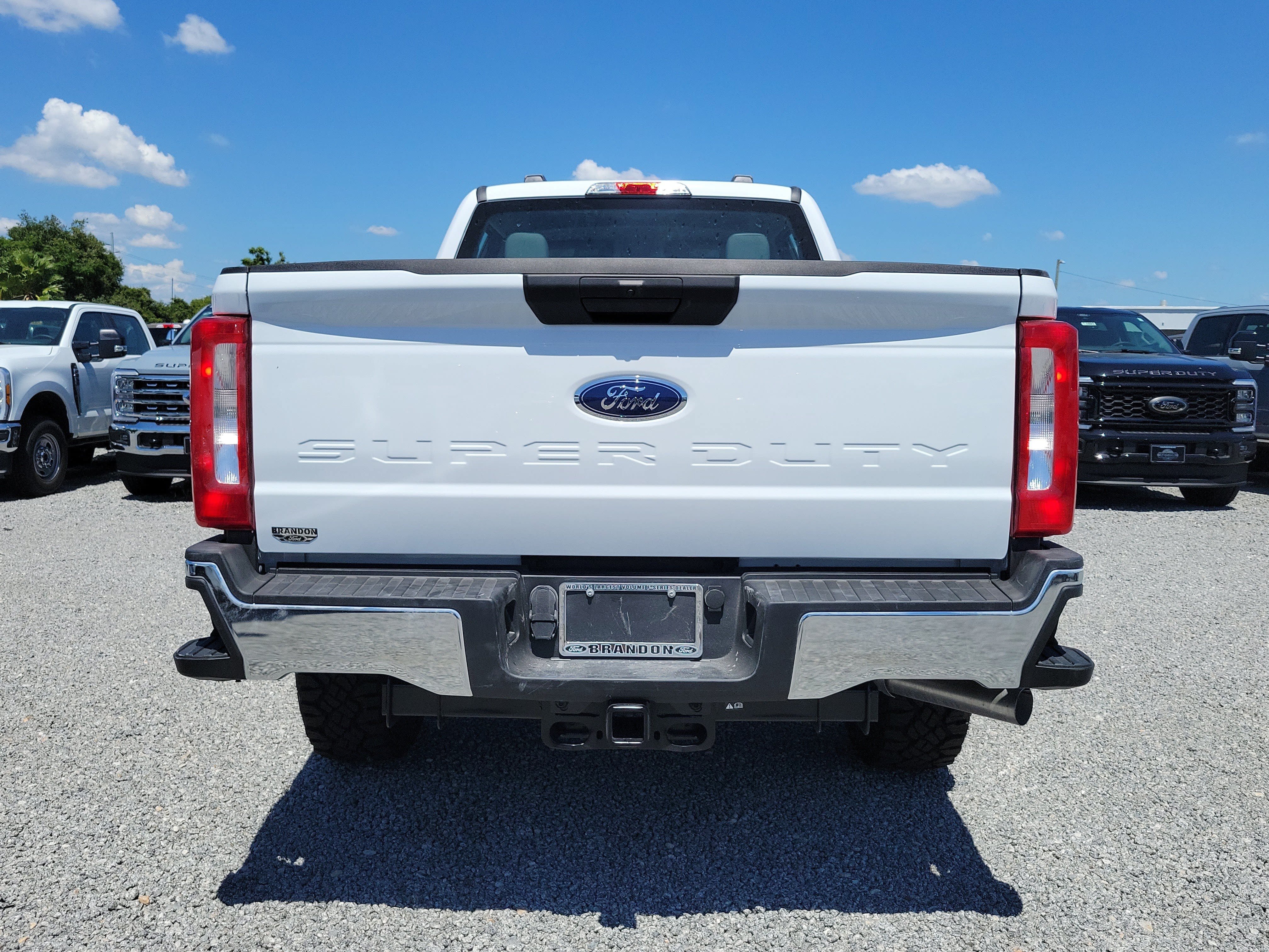 New 2026 Ford F250 XL w/ XL Off-Road Package AWD/4WD image 8