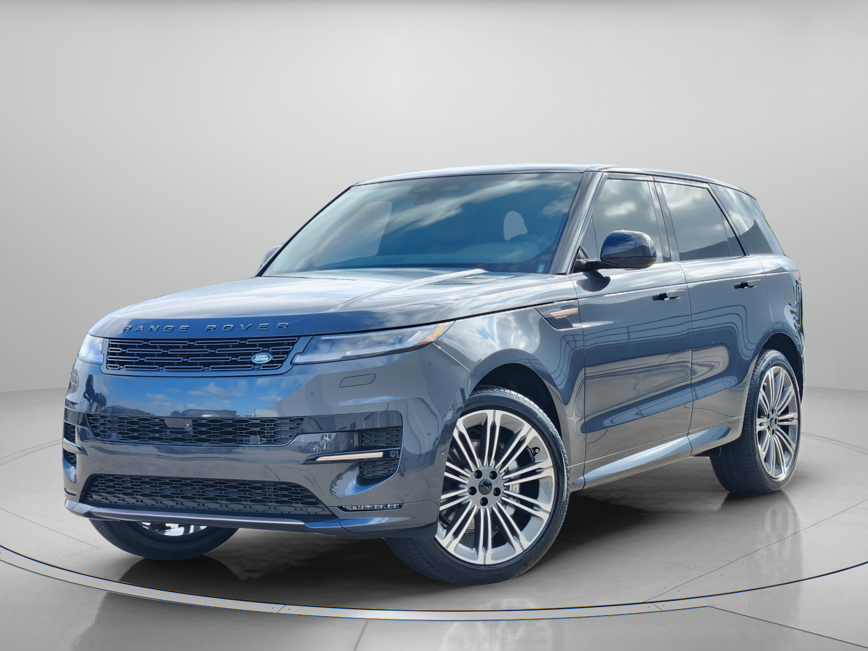 New 2026 Land Rover Range Rover Sport Dynamic SE AWD/4WD image 1