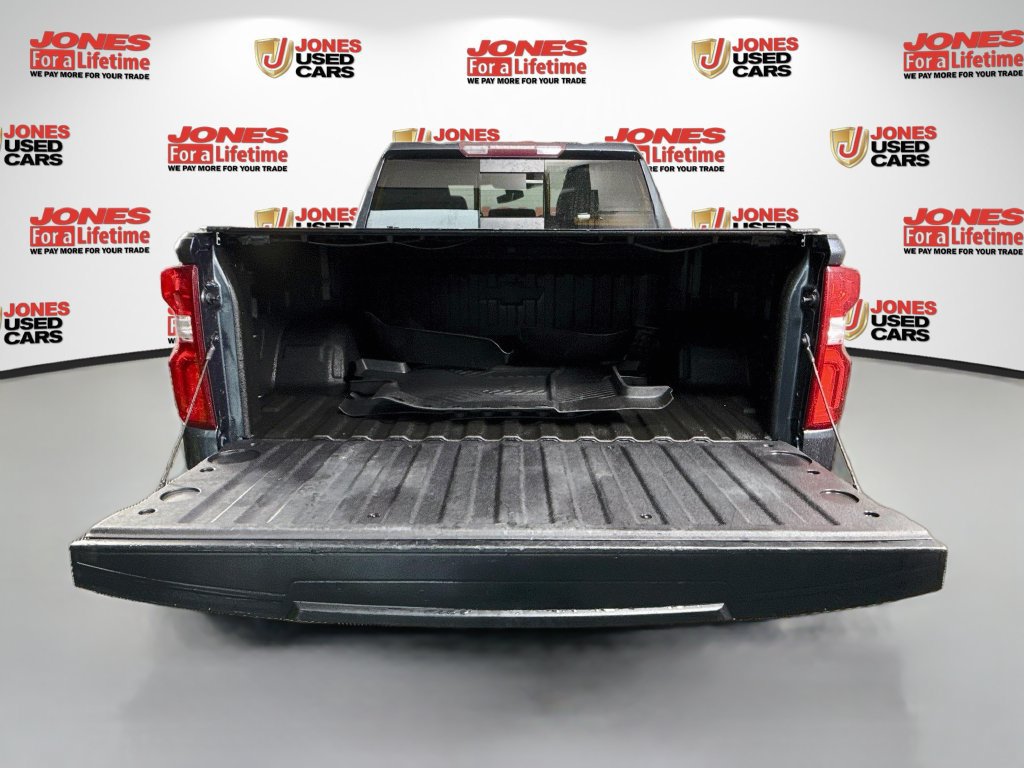 Used 2020 Chevrolet Silverado 1500 LTZ w/ LTZ Premium Package AWD/4WD image 16
