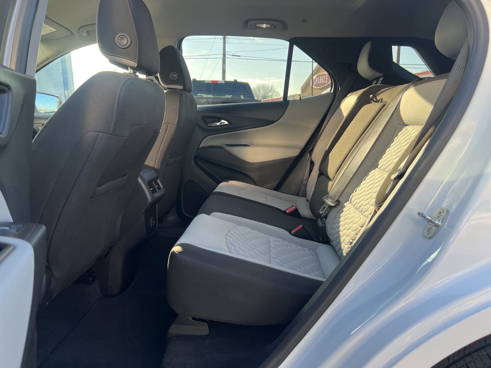 Used 2021 Chevrolet Equinox LT FWD image 22