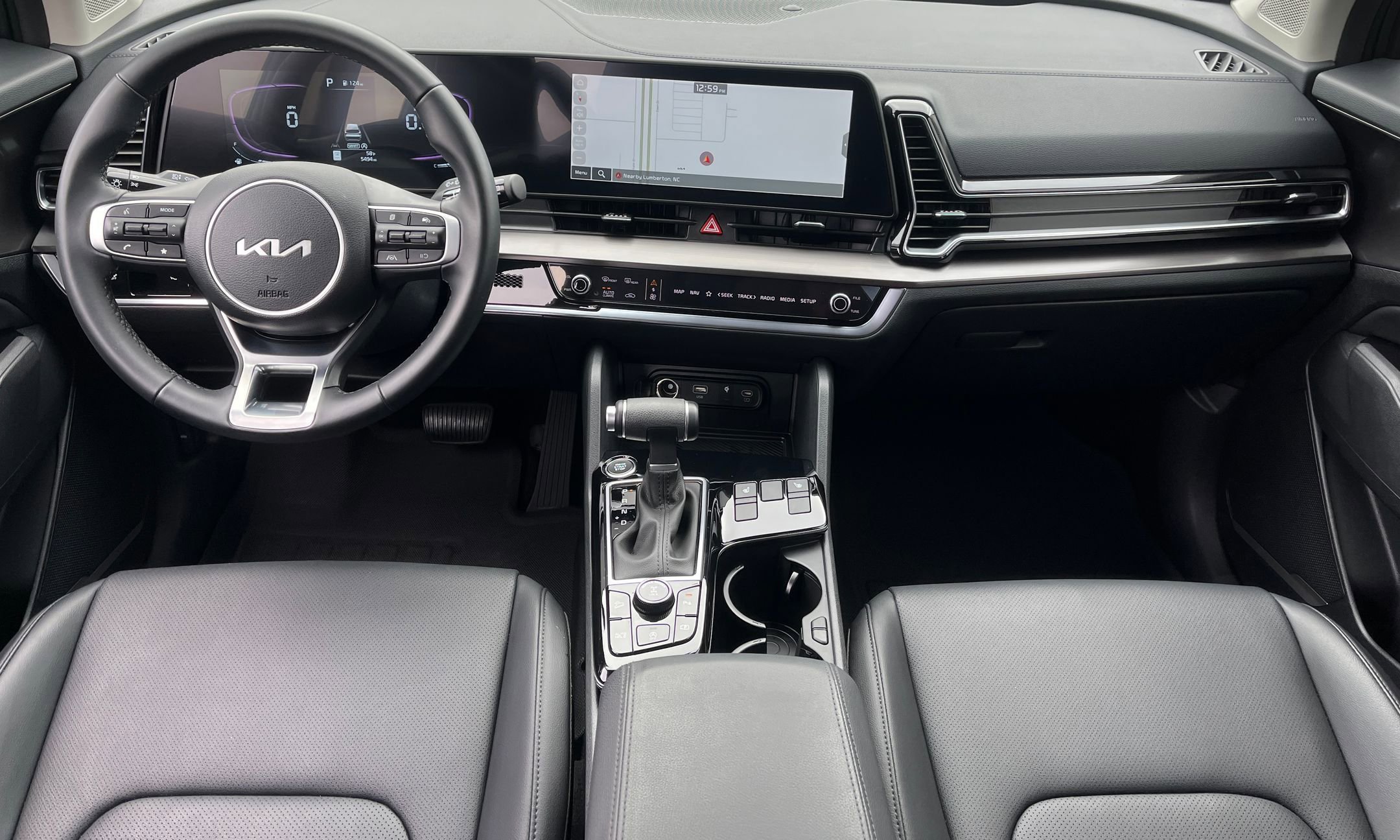 Used 2025 Kia Sportage EX image 11