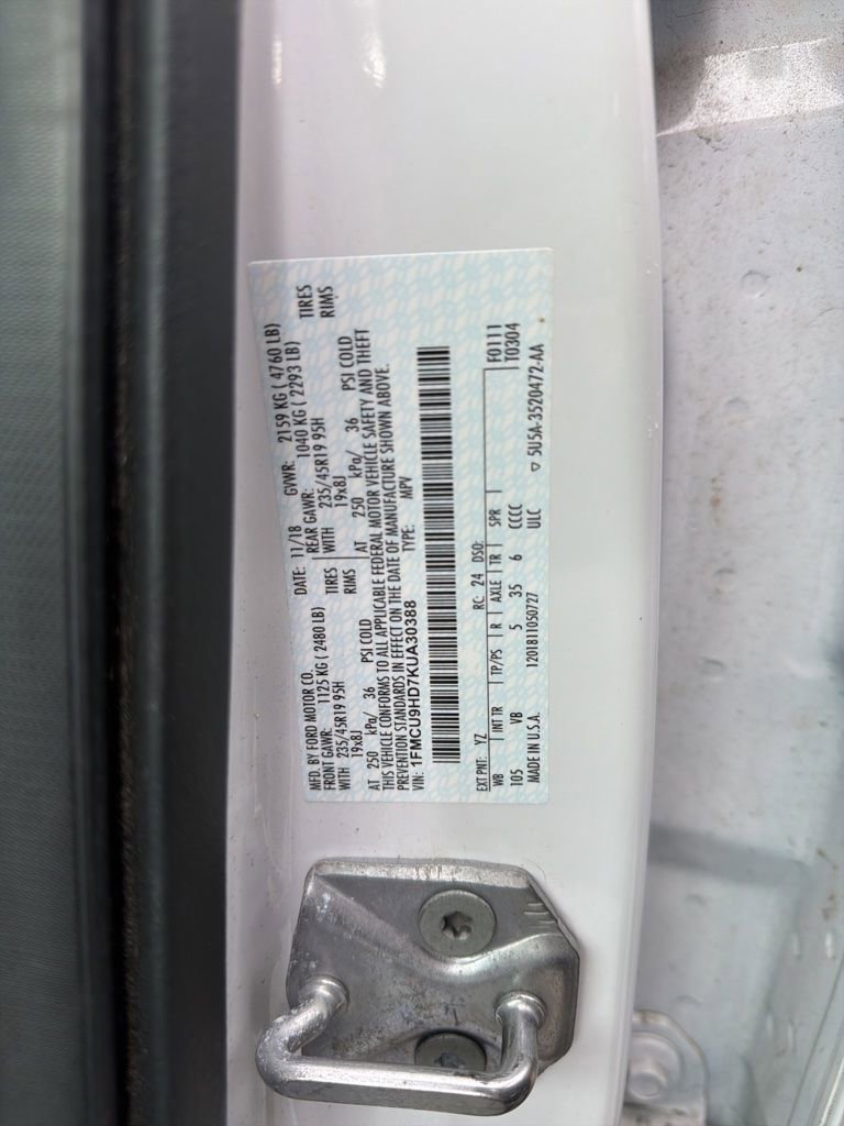 Used 2019 Ford Escape SEL AWD/4WD image 14