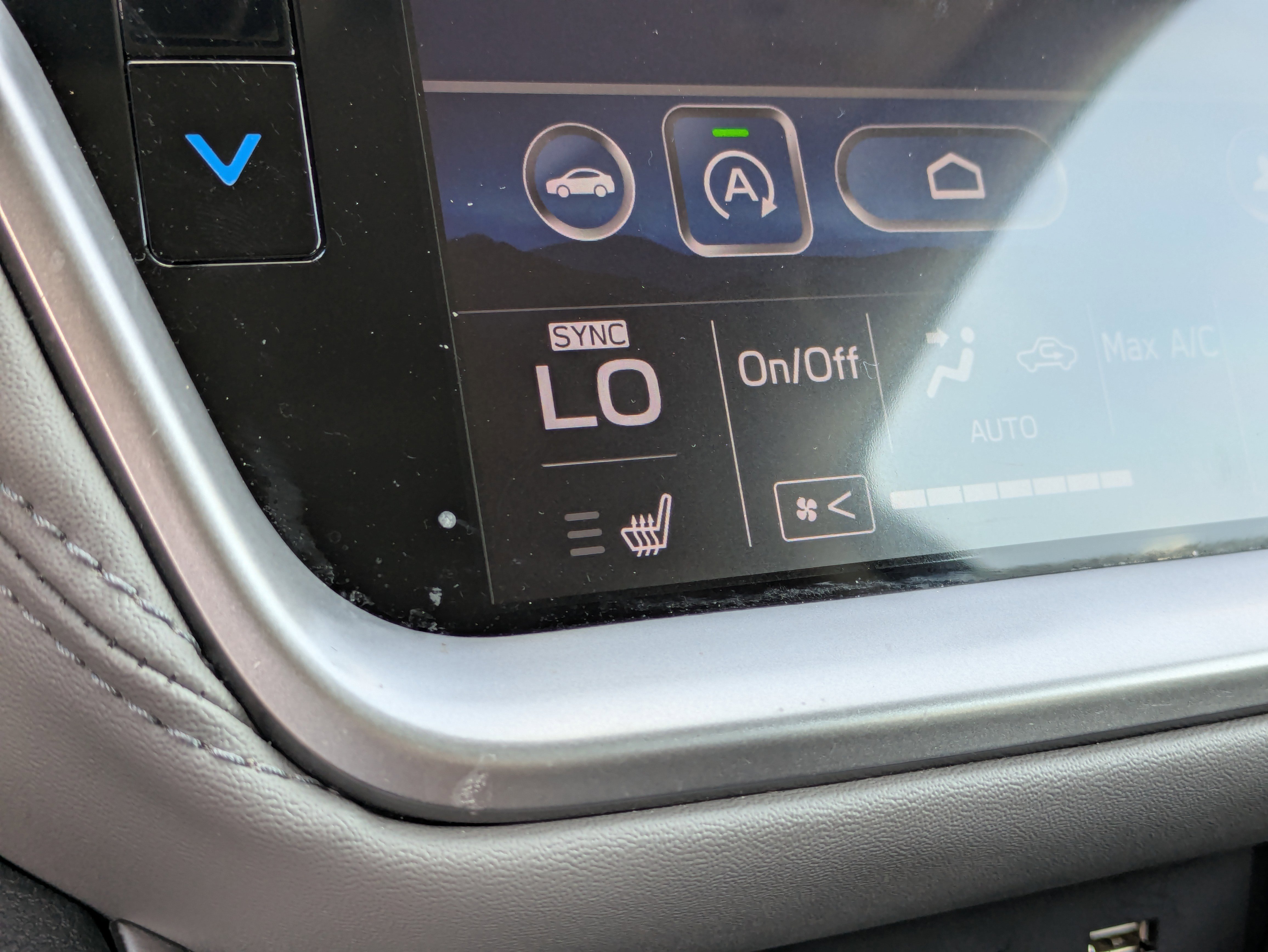 Used 2022 Subaru Outback Premium image 30