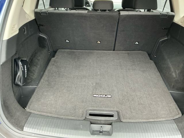 Used 2021 Nissan Rogue SV image 17