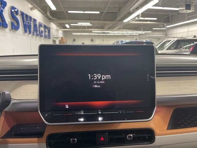 New 2025 Volkswagen ID. Buzz 1st Edition image 12