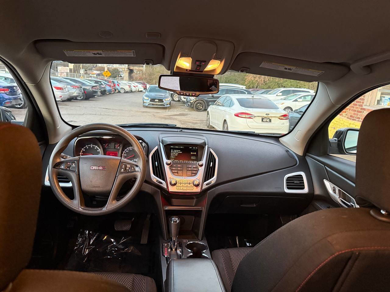 Used 2017 GMC Terrain SLE image 18