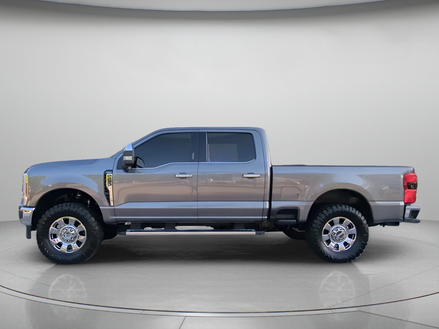 Certified 2024 Ford F250 Lariat w/ Chrome Package AWD/4WD image 17