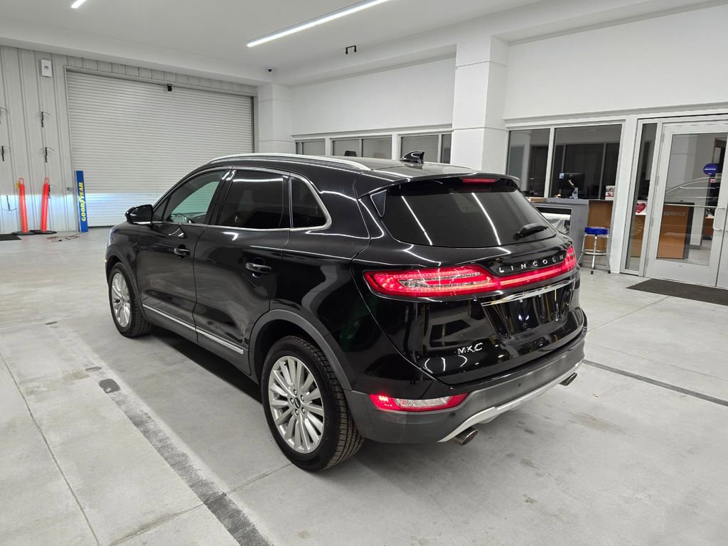 Used 2019 Lincoln MKC Premiere image 4