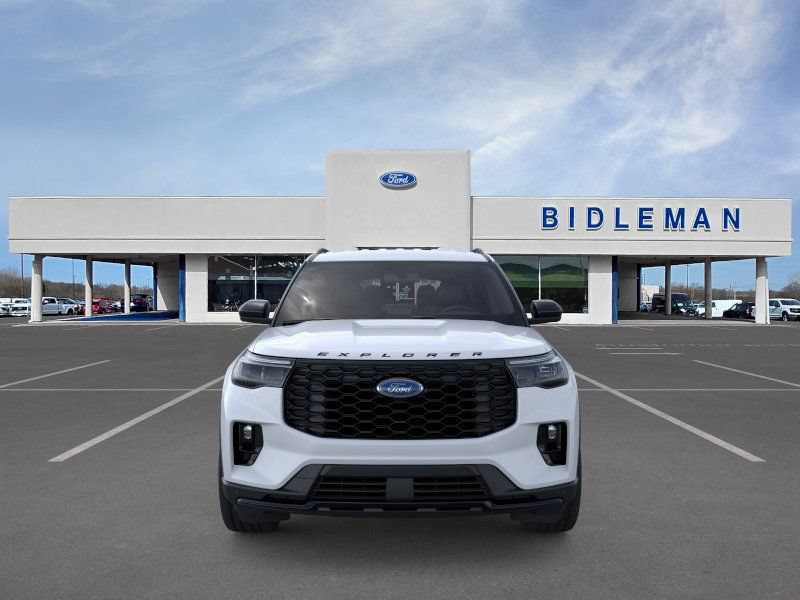New 2026 Ford Explorer ST-Line w/ ST-Line Street Pack AWD/4WD image 7