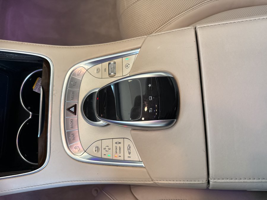 Used 2015 Mercedes-Benz S 550 4MATIC Sedan w/ Premium 1 Package image 17