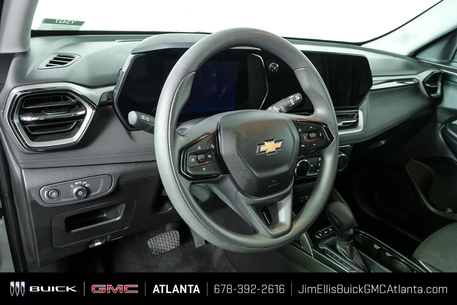 Certified 2025 Chevrolet TrailBlazer LT AWD/4WD image 4