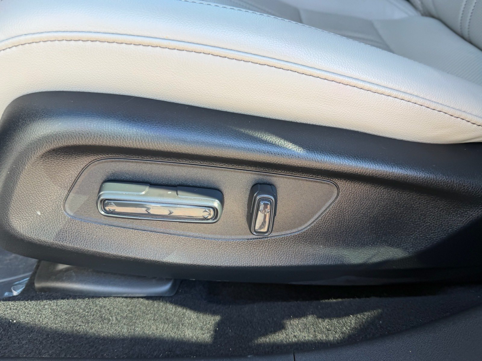 Certified 2024 Honda HR-V EX-L image 24