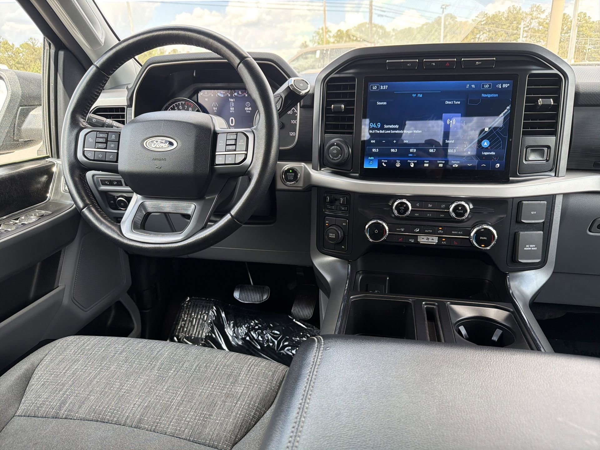 Certified 2022 Ford F150 XLT w/ Equipment Group 302A High image 3