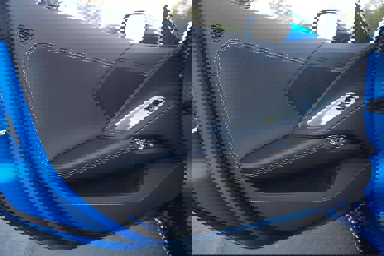 Used 2025 Chevrolet Corvette Z06 image 36