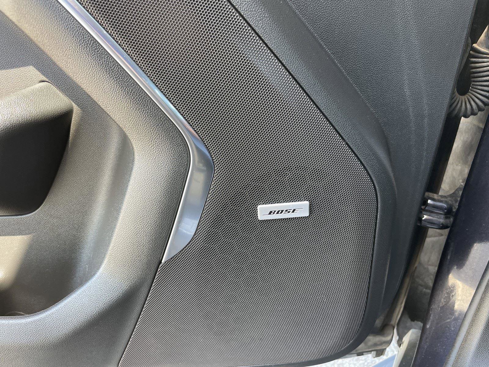 Used 2024 Chevrolet Suburban LT image 22