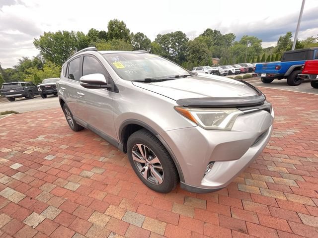 Used 2018 Toyota RAV4 XLE FWD image 22