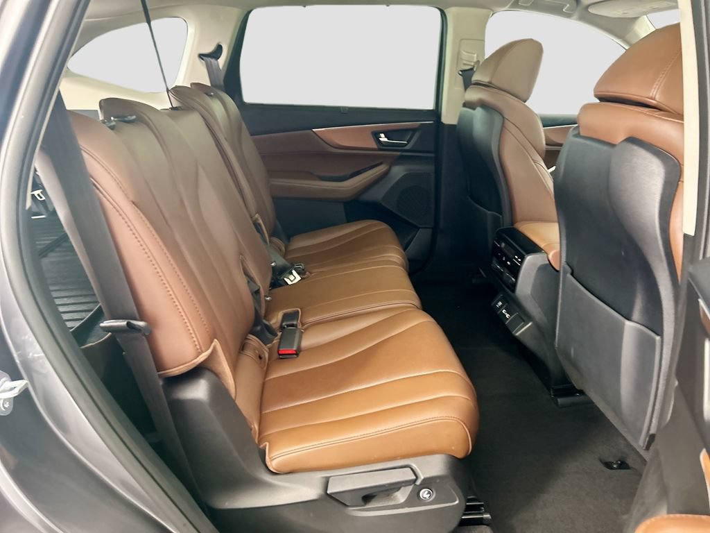 Used 2022 Acura MDX w/ Technology Package AWD/4WD image 21