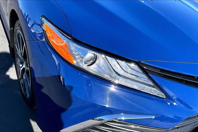 Used 2024 Toyota Camry XLE w/ Navigation Package image 32