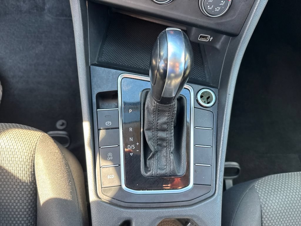 Used 2019 Volkswagen Jetta S w/ Driver Assistance Package FWD image 20