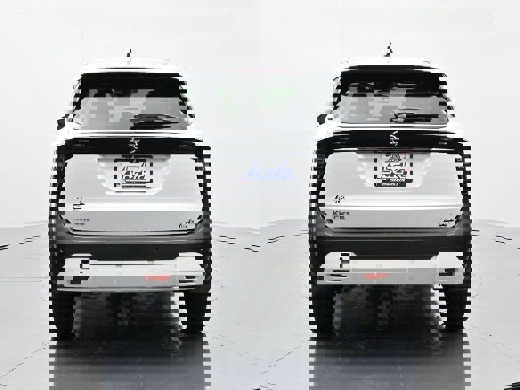 New 2026 Nissan Kicks SV image 6