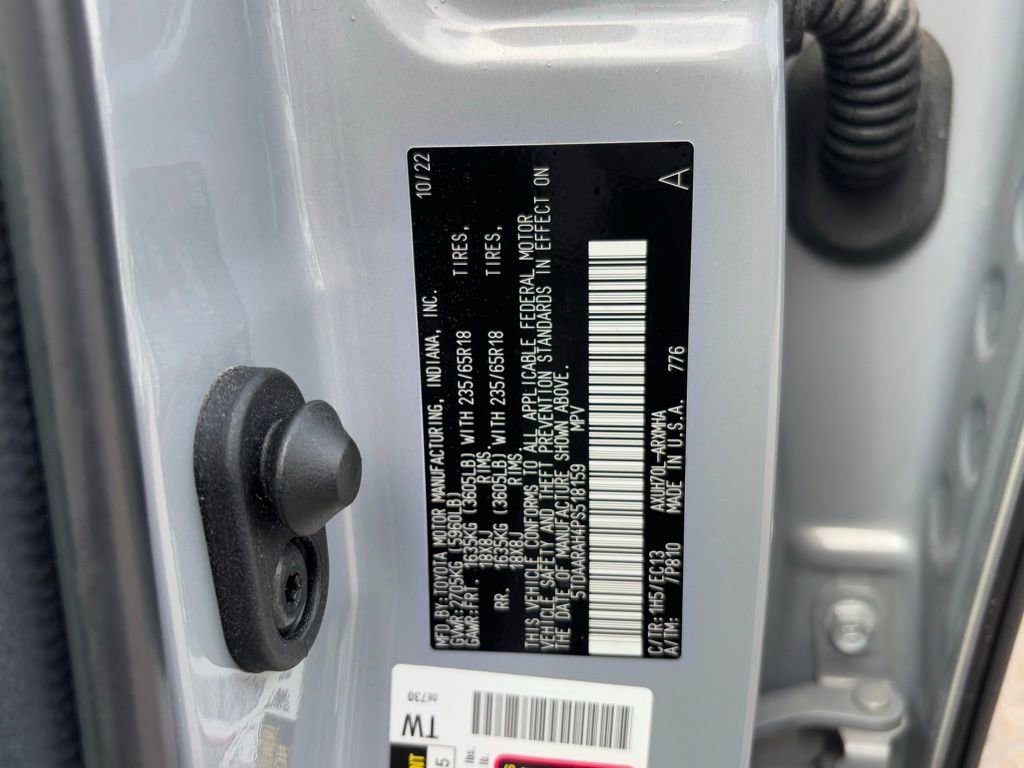 Used 2023 Toyota Highlander Bronze Edition image 15