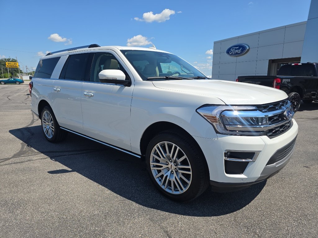 Used 2024 Ford Expedition Max Limited AWD/4WD image 4