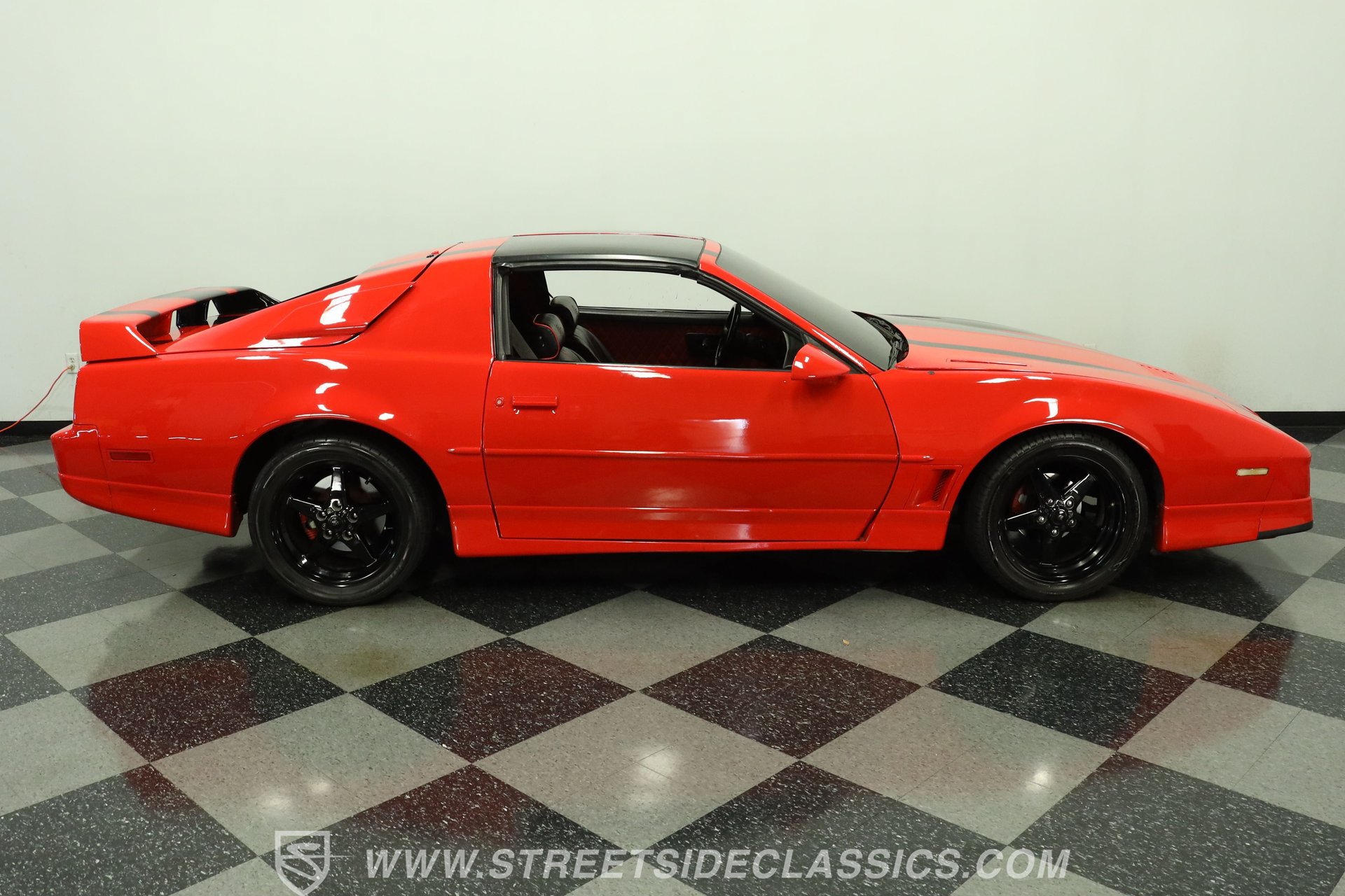 Used 1989 Pontiac Firebird Trans Am RWD image 13