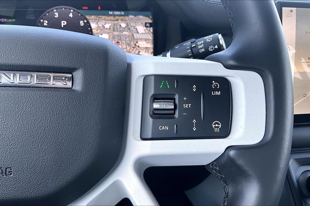Certified 2025 Land Rover Defender 130 X-Dynamic SE AWD/4WD image 20