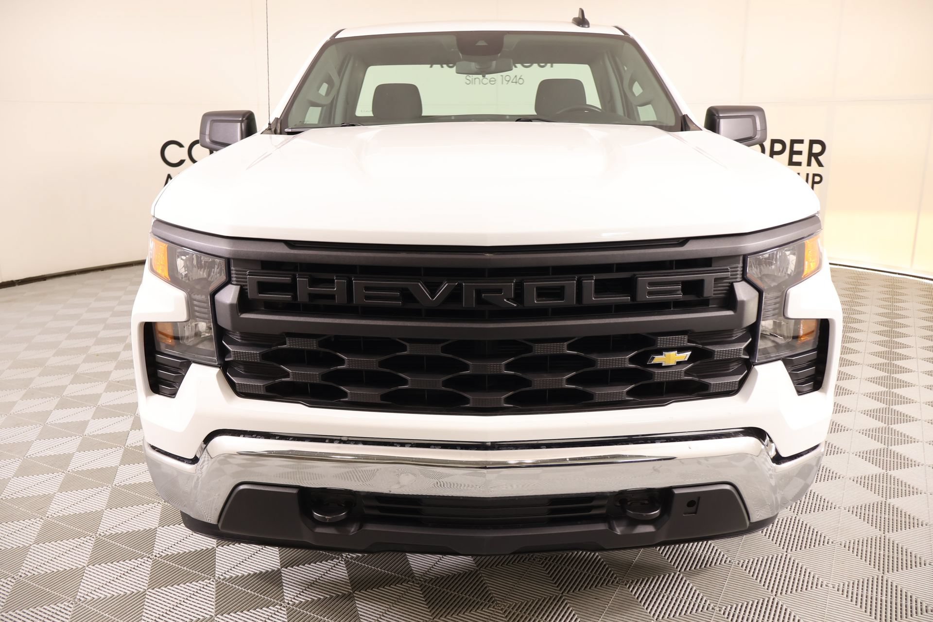 Used 2025 Chevrolet Silverado 1500 W/T RWD image 7