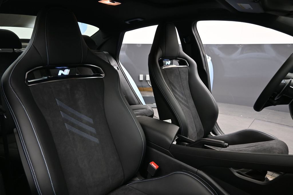New 2026 Hyundai Elantra N FWD image 13