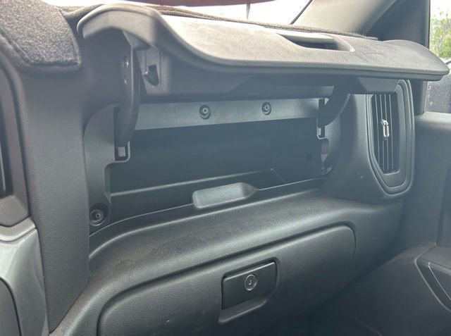 Used 2024 Chevrolet Silverado 2500 W/T image 15