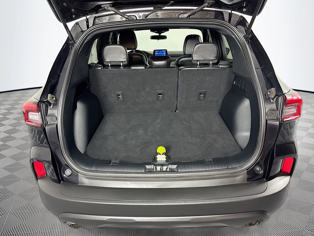 Used 2025 Ford Escape ST-Line FWD image 24