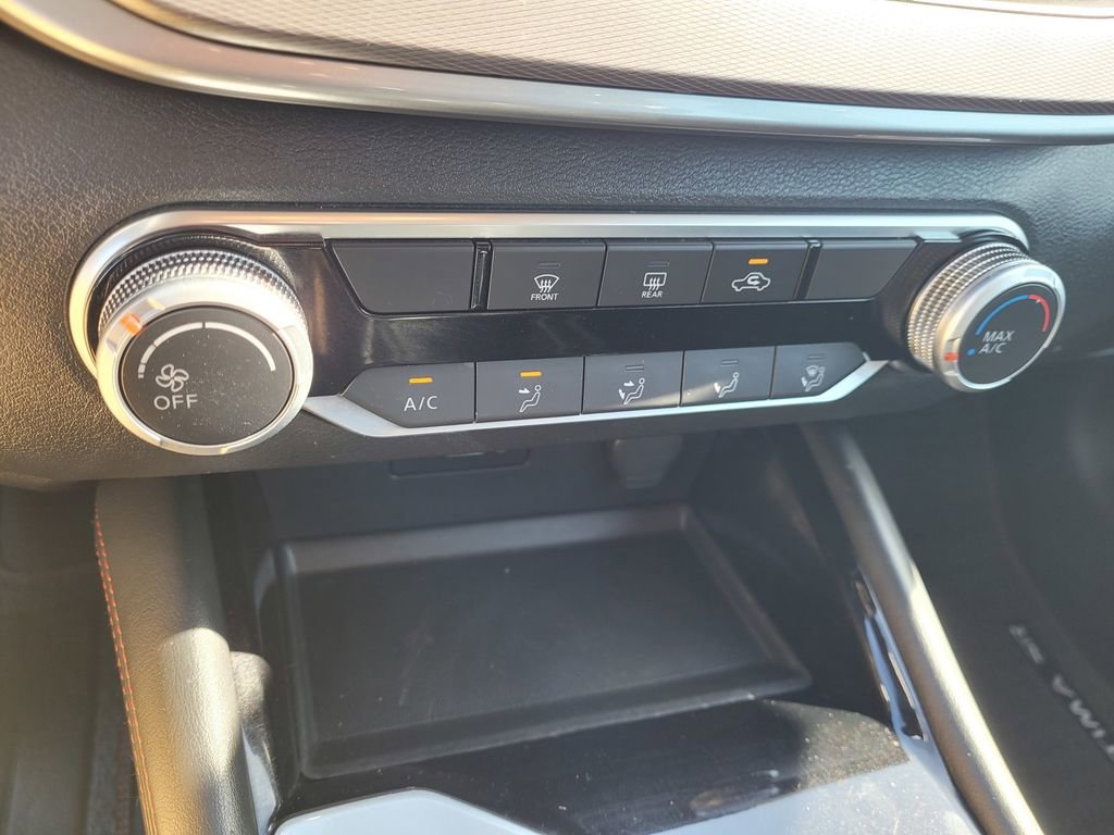 Used 2024 Nissan Altima 2.5 SR image 18