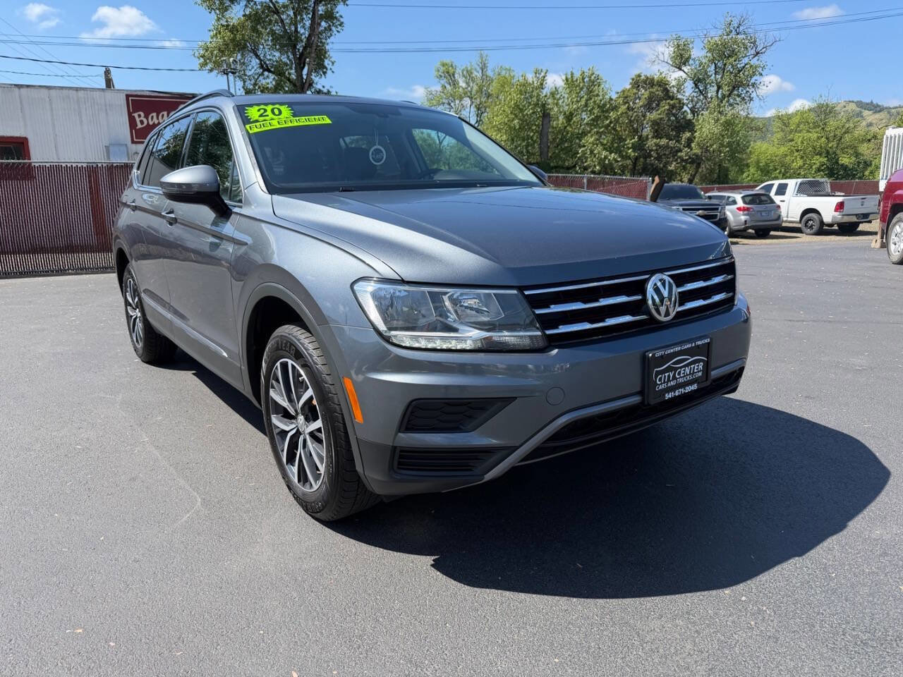 Used 2020 Volkswagen Tiguan S AWD/4WD image 2