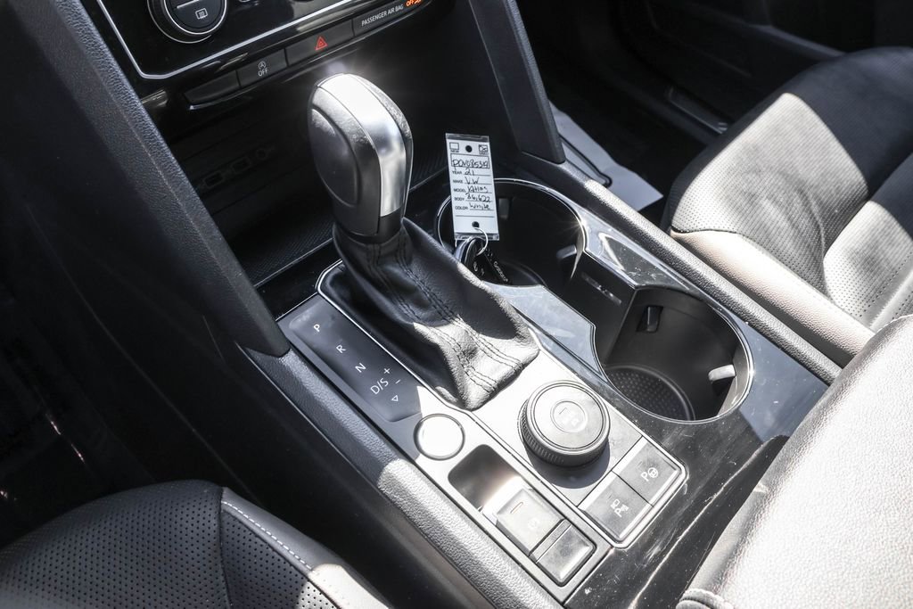 Used 2021 Volkswagen Atlas SEL Premium image 27