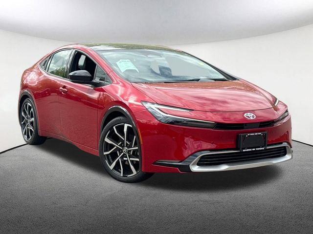 New 2025 Toyota Prius Plug-In Hybrid image 2