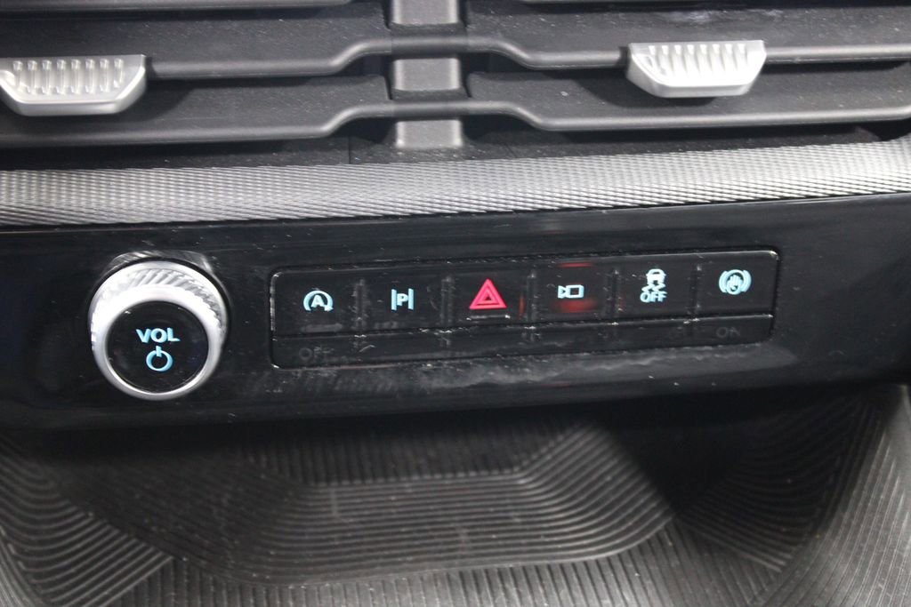 Used 2025 Ford Explorer ST-Line w/ ST-Line Street Pack image 50