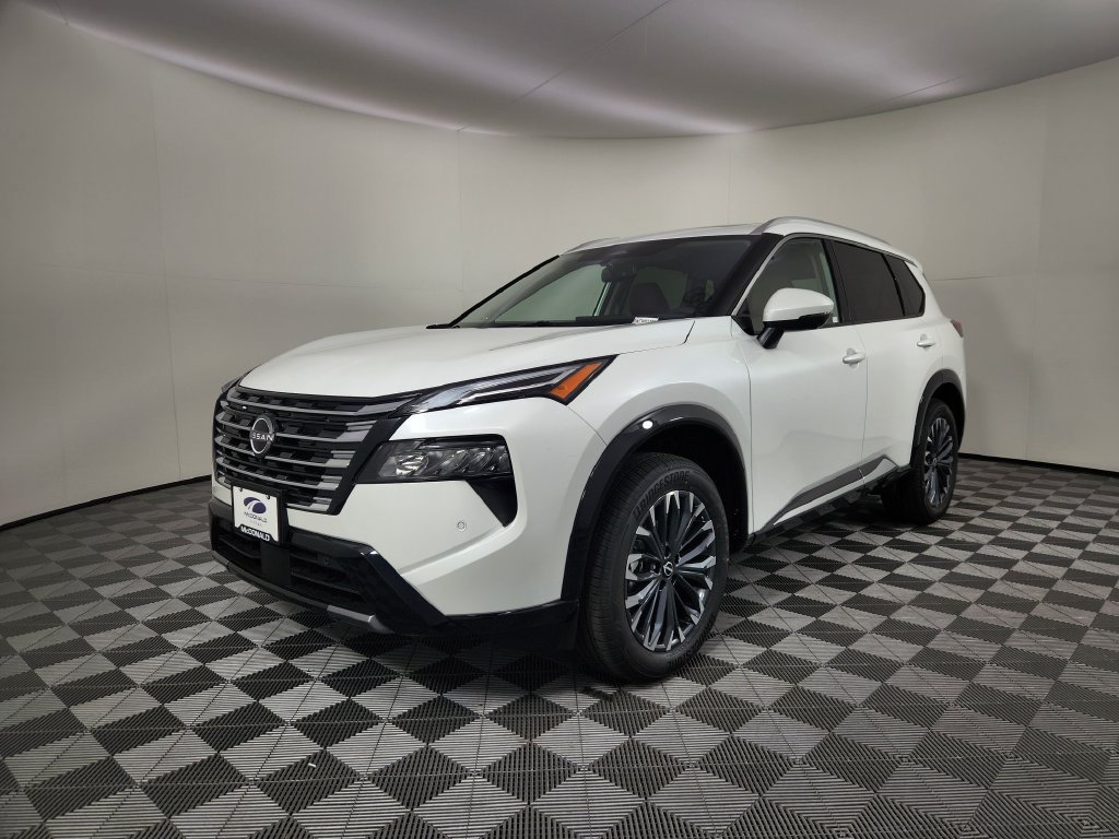 New 2026 Nissan Rogue Platinum AWD/4WD image 1