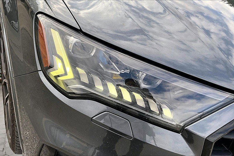 Used 2020 Audi SQ7 Prestige AWD/4WD image 25